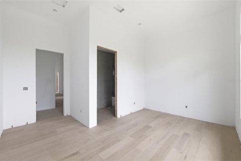 Купить виллу или дом в Тонотосасса, Флорида 3 комнаты, 806.95м2, № 2131147 - фото 24