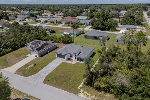 House in Ocala, Florida 4 bedrooms, 164.81 sq.m. № 1894109 - photo 11