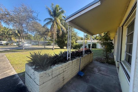 Villa ou maison à vendre à North Miami Beach, Floride: 3 chambres, 104.52 m2 № 2006680 - photo 13