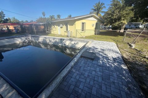 Villa ou maison à vendre à North Miami Beach, Floride: 3 chambres, 104.52 m2 № 2006680 - photo 3