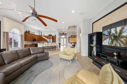 Casa en venta en West Palm Beach, Florida, 3 dormitorios, 271.46 m2 № 2248371 - foto 13