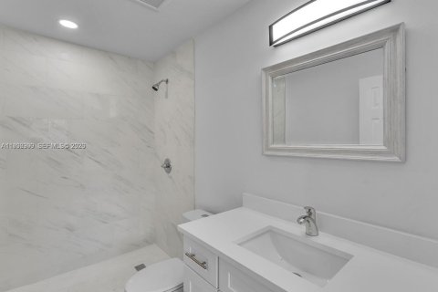 Купить виллу или дом в Форт-Лодердейл, Флорида 4 спальни, 134.52м2, № 1995181 - фото 8