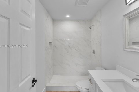 Купить виллу или дом в Форт-Лодердейл, Флорида 4 спальни, 134.52м2, № 1995181 - фото 7