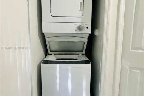 Condominio en venta en Homestead, Florida, 2 dormitorios, 76.37 m2 № 2082875 - foto 12