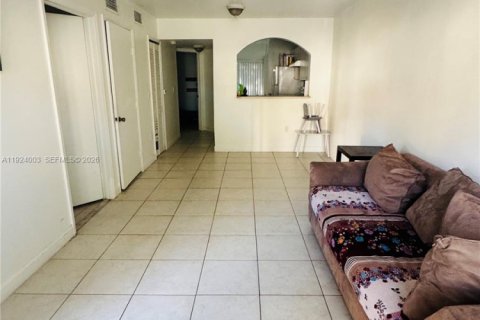 Condominio en venta en Homestead, Florida, 2 dormitorios, 76.37 m2 № 2082875 - foto 8