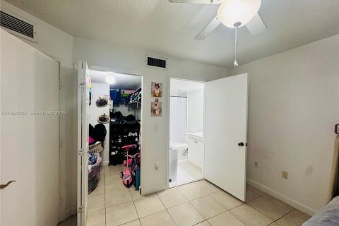 Condominio en venta en Homestead, Florida, 2 dormitorios, 76.37 m2 № 2082875 - foto 21