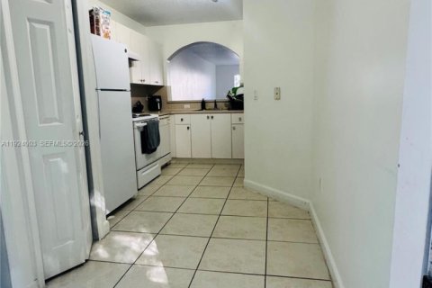Condominio en venta en Homestead, Florida, 2 dormitorios, 76.37 m2 № 2082875 - foto 13