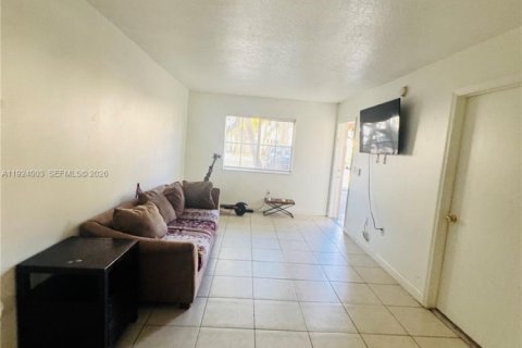 Condominio en venta en Homestead, Florida, 2 dormitorios, 76.37 m2 № 2082875 - foto 10