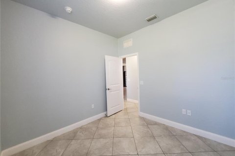 Apartment in Palm Coast, Florida 3 bedrooms, 111.39 sq.m. № 2232039 - photo 12