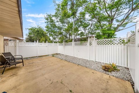 Duplex à vendre à Ocala, Floride: 2 chambres, 146.6 m2 № 2116207 - photo 25