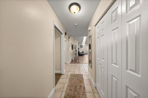 Duplex à vendre à Ocala, Floride: 2 chambres, 146.6 m2 № 2116207 - photo 2