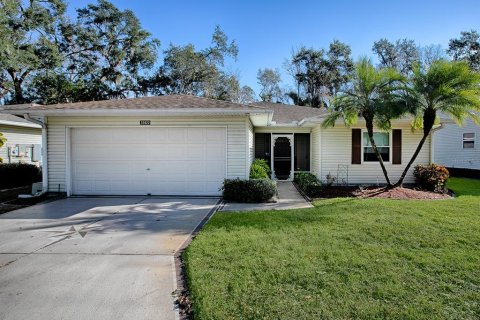 Casa en venta en Leesburg, Florida, 3 dormitorios, 149.67 m2 № 1597244 - foto 1
