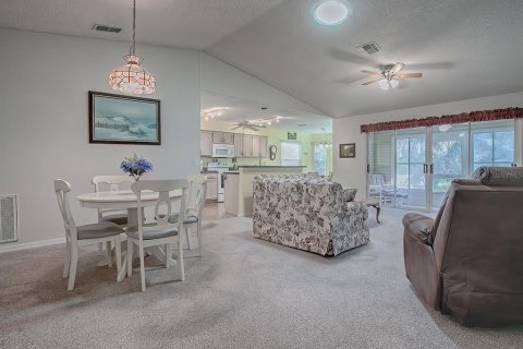 Casa en venta en Leesburg, Florida, 3 dormitorios, 149.67 m2 № 1597244 - foto 6
