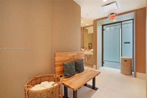 Condominio en venta en Miami, Florida, 1 dormitorio, 63.17 m2 № 1861996 - foto 27