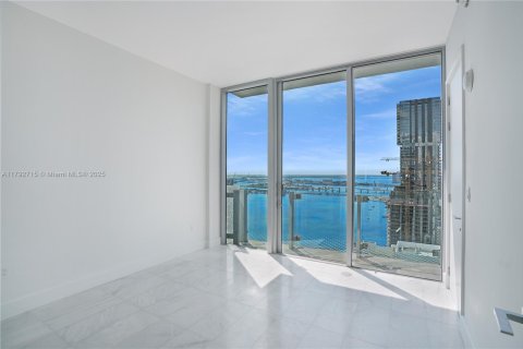 Condominio en venta en Miami, Florida, 1 dormitorio, 63.17 m2 № 1861996 - foto 14