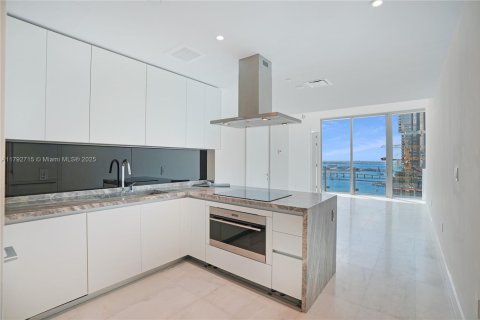 Condominio en venta en Miami, Florida, 1 dormitorio, 63.17 m2 № 1861996 - foto 6