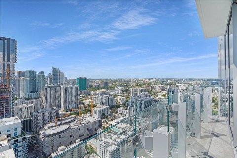 Condominio en venta en Miami, Florida, 1 dormitorio, 63.17 m2 № 1861996 - foto 12