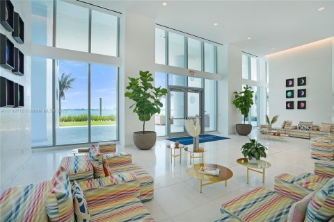 Condominio en venta en Miami, Florida, 1 dormitorio, 63.17 m2 № 1861996 - foto 20