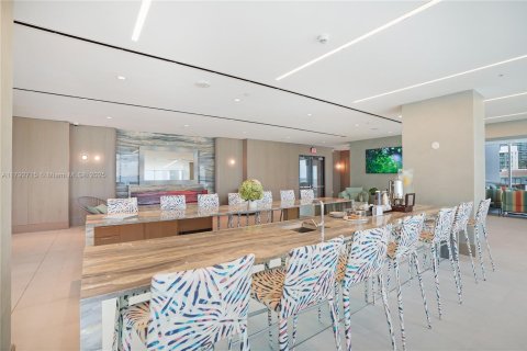 Condominio en venta en Miami, Florida, 1 dormitorio, 63.17 m2 № 1861996 - foto 22