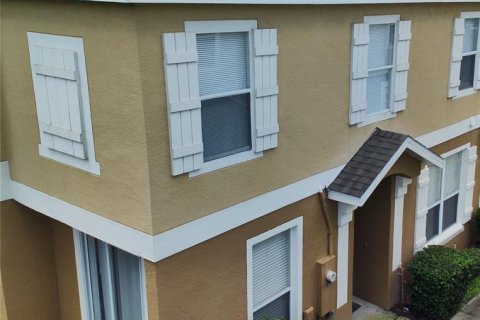 Condominio en Kissimmee, Florida, 3 dormitorios № 2115514