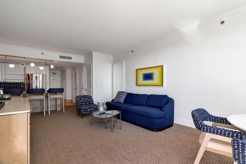 Condominio en venta en Miami Beach, Florida, 1 dormitorio, 93.09 m2 № 2153442 - foto 5