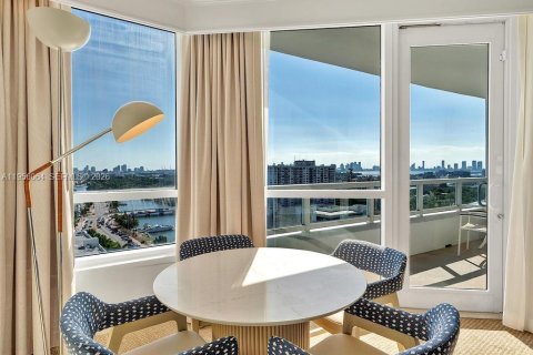 Condominio en venta en Miami Beach, Florida, 1 dormitorio, 93.09 m2 № 2153442 - foto 9