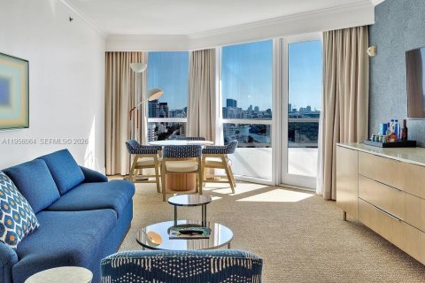 Condominio en venta en Miami Beach, Florida, 1 dormitorio, 93.09 m2 № 2153442 - foto 2