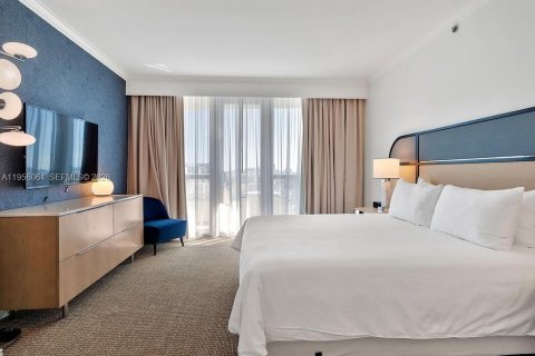 Condominio en venta en Miami Beach, Florida, 1 dormitorio, 93.09 m2 № 2153442 - foto 19