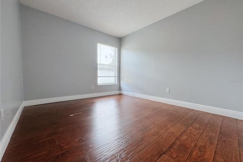 Villa ou maison à louer à Orlando, Floride: 4 chambres, 218.97 m2 № 1888597 - photo 17