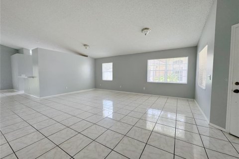 Villa ou maison à louer à Orlando, Floride: 4 chambres, 218.97 m2 № 1888597 - photo 5