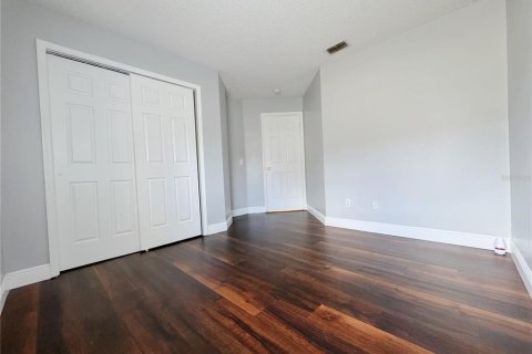 Villa ou maison à louer à Orlando, Floride: 4 chambres, 218.97 m2 № 1888597 - photo 15