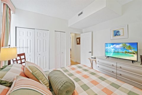 Condominio en venta en Doral, Florida, 3 dormitorios, 114.27 m2 № 1977865 - foto 20