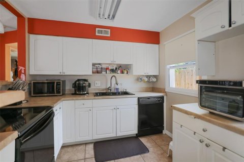 Casa en venta en Saint Petersburg, Florida, 3 dormitorios, 96.15 m2 № 1648065 - foto 13