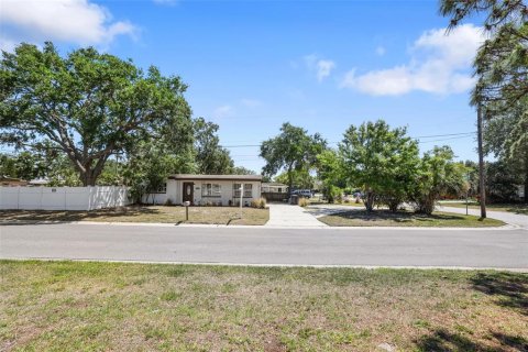 Casa en venta en Saint Petersburg, Florida, 3 dormitorios, 96.15 m2 № 1648065 - foto 30