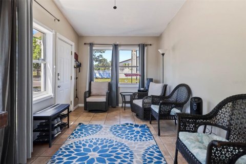 Casa en venta en Saint Petersburg, Florida, 3 dormitorios, 96.15 m2 № 1648065 - foto 19
