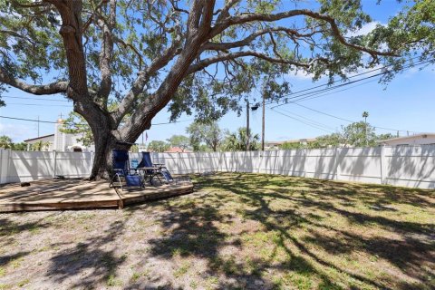 Casa en venta en Saint Petersburg, Florida, 3 dormitorios, 96.15 m2 № 1648065 - foto 22