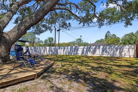 Casa en venta en Saint Petersburg, Florida, 3 dormitorios, 96.15 m2 № 1648065 - foto 27