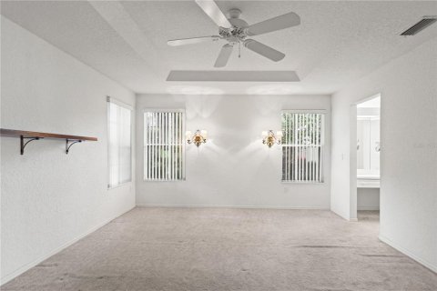 House in Ocala, Florida 3 bedrooms, 153.66 sq.m. № 2150602 - photo 29