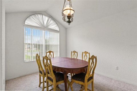 House in Ocala, Florida 3 bedrooms, 153.66 sq.m. № 2150602 - photo 18