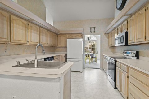House in Ocala, Florida 3 bedrooms, 153.66 sq.m. № 2150602 - photo 15