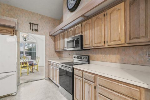 House in Ocala, Florida 3 bedrooms, 153.66 sq.m. № 2150602 - photo 16