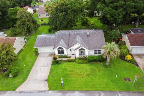 House in Ocala, Florida 3 bedrooms, 153.66 sq.m. № 2150602 - photo 4