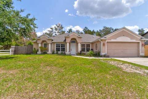 House in Deltona, Florida 3 bedrooms, 186.36 sq.m. № 1898470 - photo 2