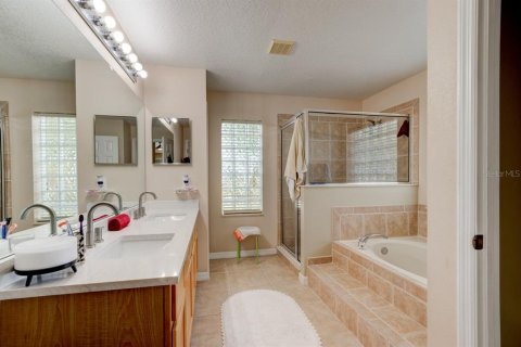 House in Deltona, Florida 3 bedrooms, 186.36 sq.m. № 1898470 - photo 18