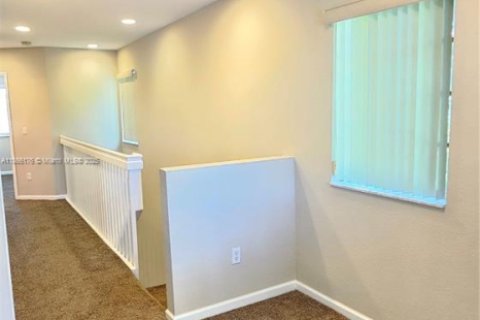 Townhouse in Riviera Beach, Florida 3 bedrooms, 128.11 sq.m. № 1896623 - photo 28