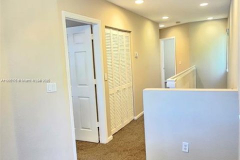Townhouse in Riviera Beach, Florida 3 bedrooms, 128.11 sq.m. № 1896623 - photo 27