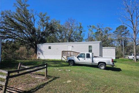 Commercial property in Live Oak, Florida 982.35 sq.m. № 2214388 - photo 13