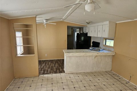 Commercial property in Live Oak, Florida 982.35 sq.m. № 2214388 - photo 20