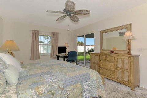 Villa ou maison à vendre à North Port, Floride: 2 chambres, 185.25 m2 № 1902241 - photo 30