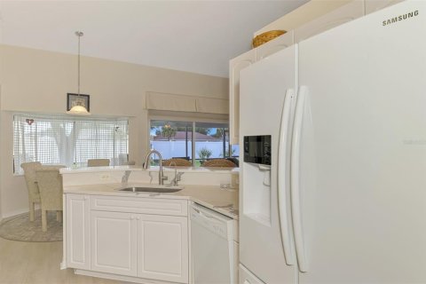 Villa ou maison à vendre à North Port, Floride: 2 chambres, 185.25 m2 № 1902241 - photo 26